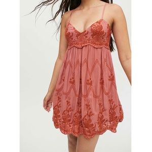 NWT Urban Outfitters Jamie Embroidered Babydoll Dress
